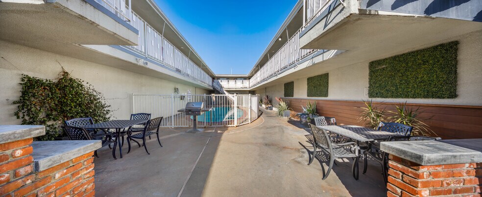 More Photos Of 14521 Clark St, Baldwin Park Apartments For Sale