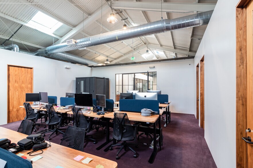 More Photos Of 2820 Newell St, Los Angeles Office For Sale