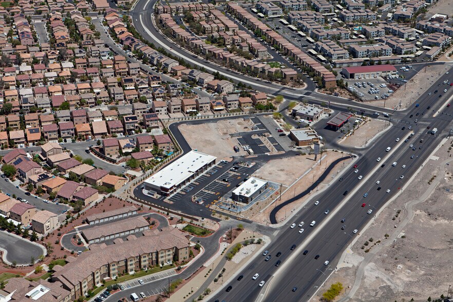 More Photos Of 10925 S Maryland Pky, Henderson Unknown For Lease