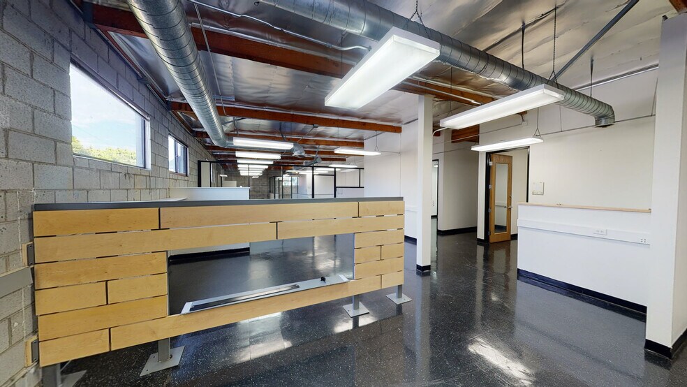 More Photos Of 6151-6159 Santa Monica Blvd, Los Angeles Showroom For Lease