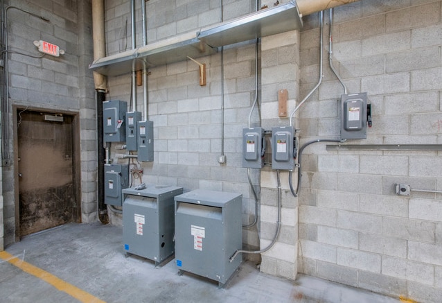 More Photos Of 4081 W Chinden Blvd, Garden City Service For Sale