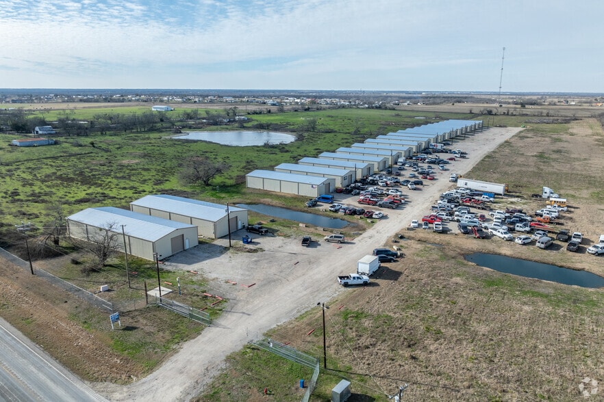 More Photos Of 8723 FM 2728, Terrell Warehouse For Lease