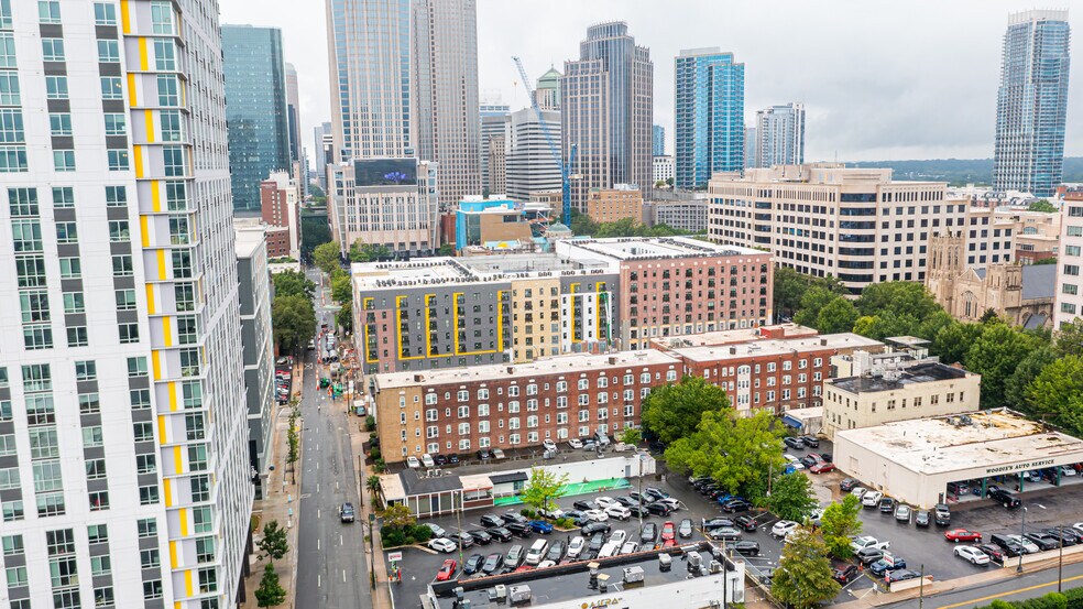 More Photos Of 508 N Tryon St N, Charlotte Apartments For Sale