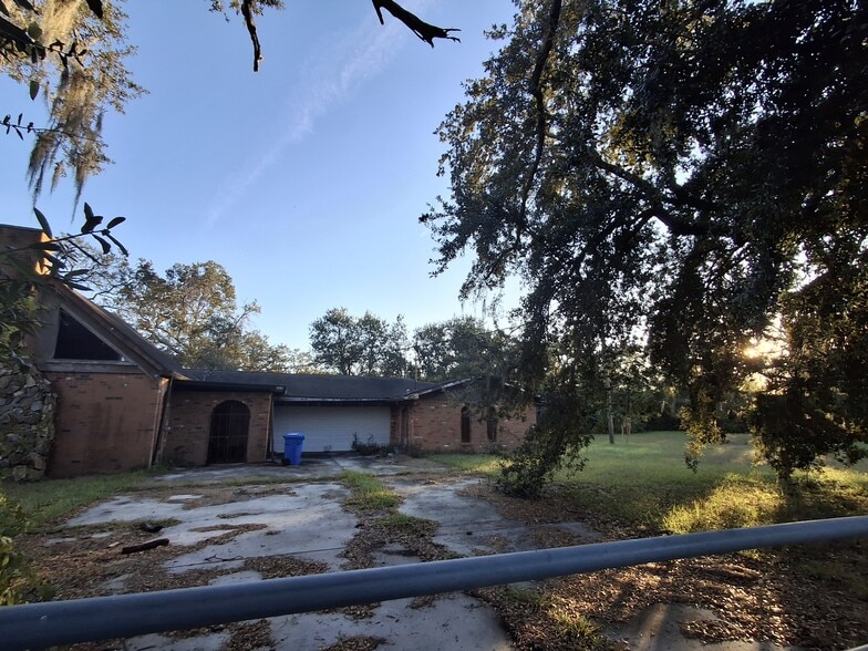 More Photos Of 7219 Anna Ave, Gibsonton Flex For Sale