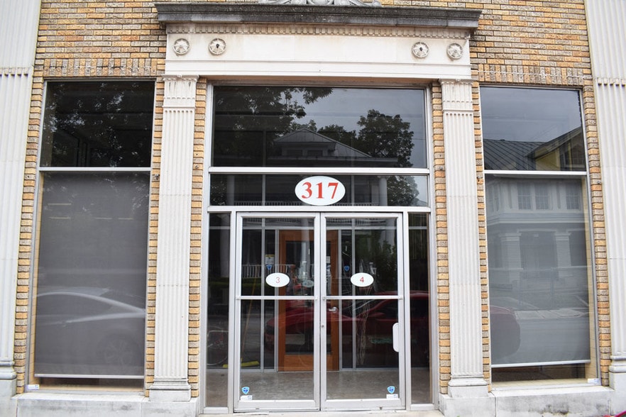 More Photos Of 317 Lexington Ave, San Antonio Apartments For Lease