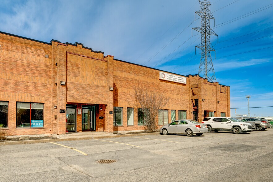 Primary Photo Of 35 Rue De Lauzon, Boucherville Warehouse For Lease