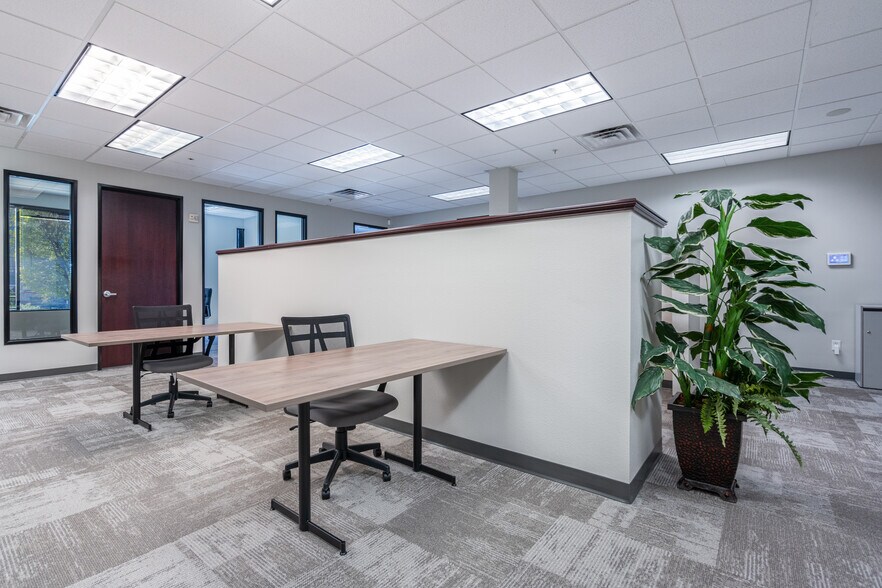 More Photos Of 2450 Saint Rose Pky, Henderson Office For Lease