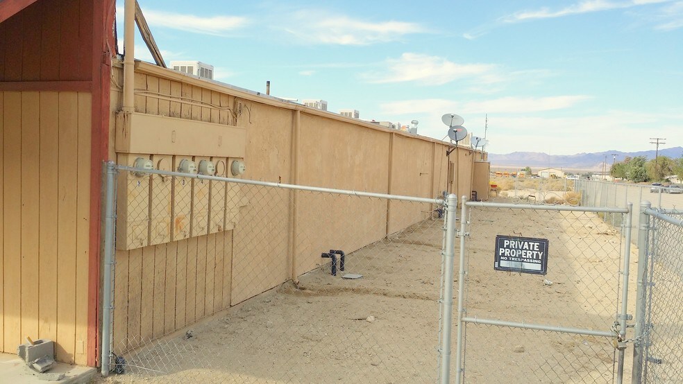 More Photos Of 32784-32800 Ca-247, Lucerne Valley Unknown For Lease