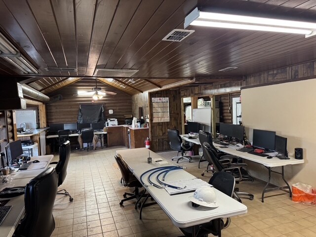 More Photos Of 106 E Highway 87, Smiley Service Station For Sale