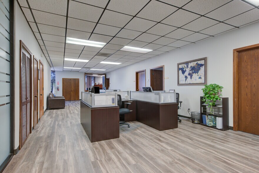 More Photos Of 700 W FM 78, Cibolo Medical For Lease