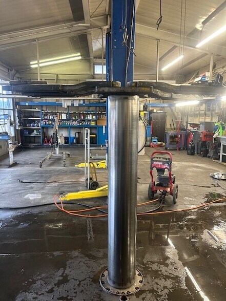 More Photos Of 518 S Pacific Hwy, Cottage Grove Auto Repair For Sale