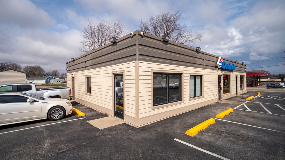 More Photos Of 501 S Mantorville Ave, Kasson Freestanding For Lease