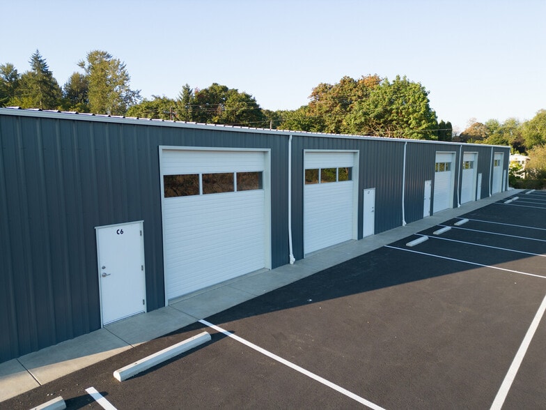 More Photos Of 90900 Roberts Rd, Coburg Unknown For Lease