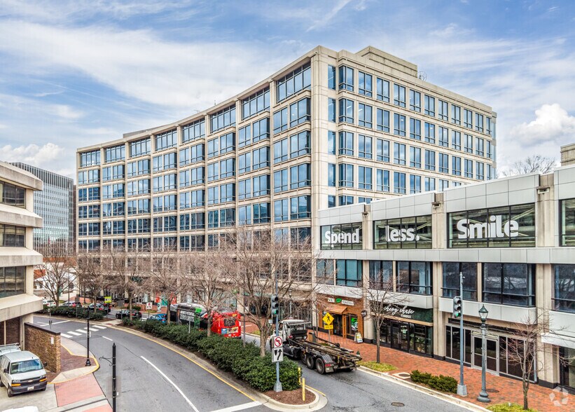 More Photos Of 5425-5481 Wisconsin Ave, Chevy Chase Unknown For Lease