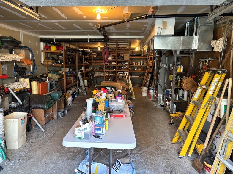 More Photos Of 1369 Southford Rd, Southbury General Retail For Sale