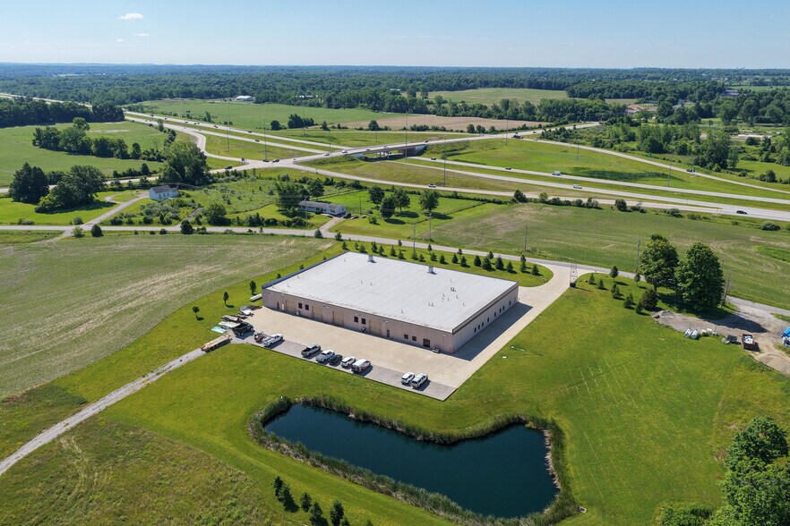 More Photos Of 9464 Jersey Mill Rd NW, Pataskala Warehouse For Lease