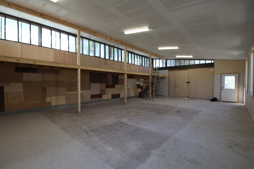 More Photos Of 13813 Ann Pl, Austin Office For Lease