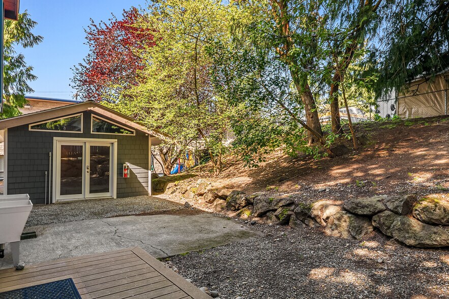 More Photos Of 1510 NE 170th St, Shoreline Apartments For Sale
