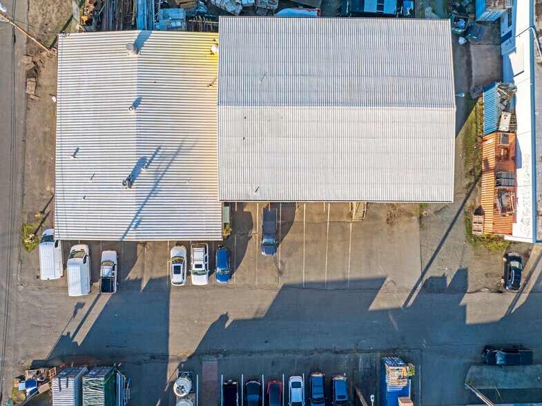 More Photos Of 4400 24th Ave W, Seattle Manufacturing For Sale