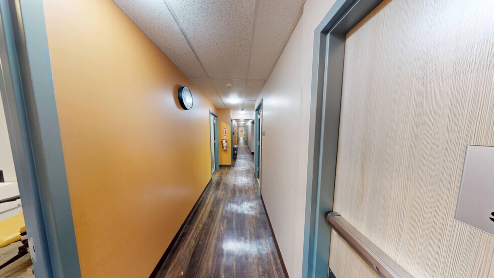 More Photos Of 1915-1917 Ocean Ave, Brooklyn Medical For Sale