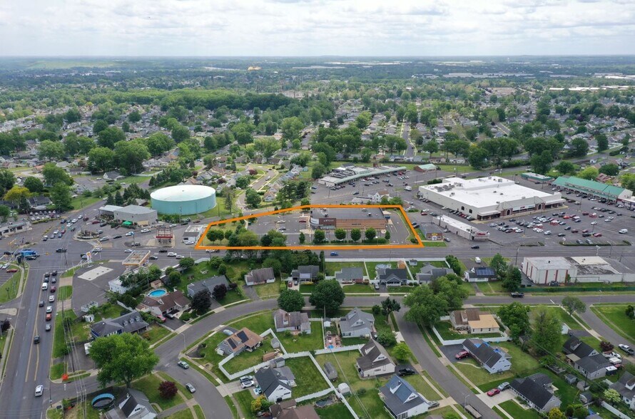 More Photos Of 6912 New Falls Rd, Levittown Drugstore For Sale