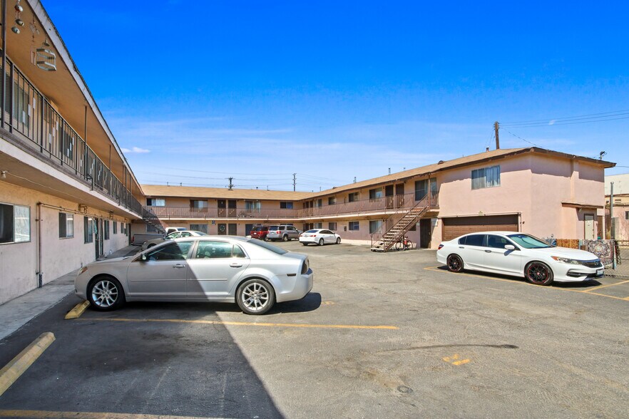 More Photos Of 5503-5509 Maywood Ave, Maywood Apartments For Sale