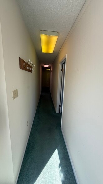 Primary Photo Of 2900 Dune Dr, Avalon Office For Lease