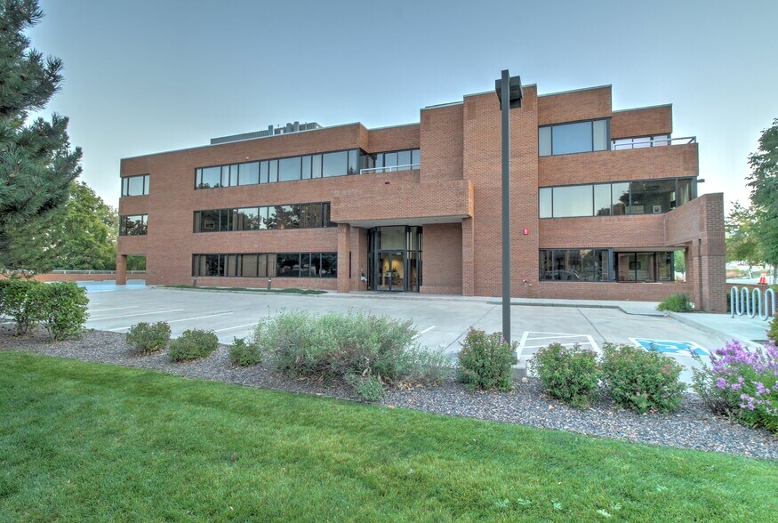 More Photos Of 1200 28th St, Boulder Office For Lease