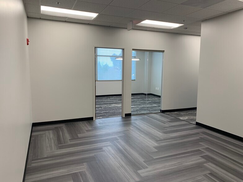 More Photos Of 2300 Camp Creek Pky, College Park Office For Lease