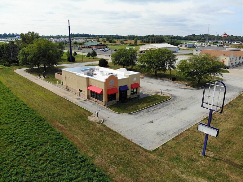 More Photos Of 2775 Woodlawn Rd, Lincoln Fast Food For Sale