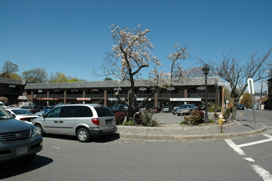 Primary Photo Of 165 Pleasant St, Marblehead Freestanding For Lease