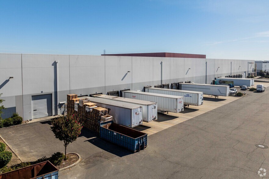 More Photos Of 2280 Cordelia Rd, Fairfield Distribution For Lease