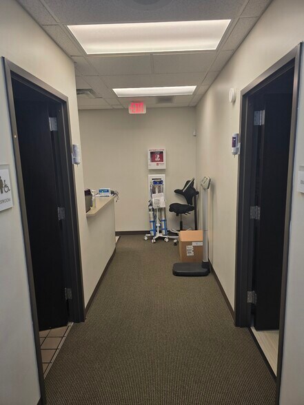 More Photos Of 2098 Teron Trace, Dacula Office For Sale