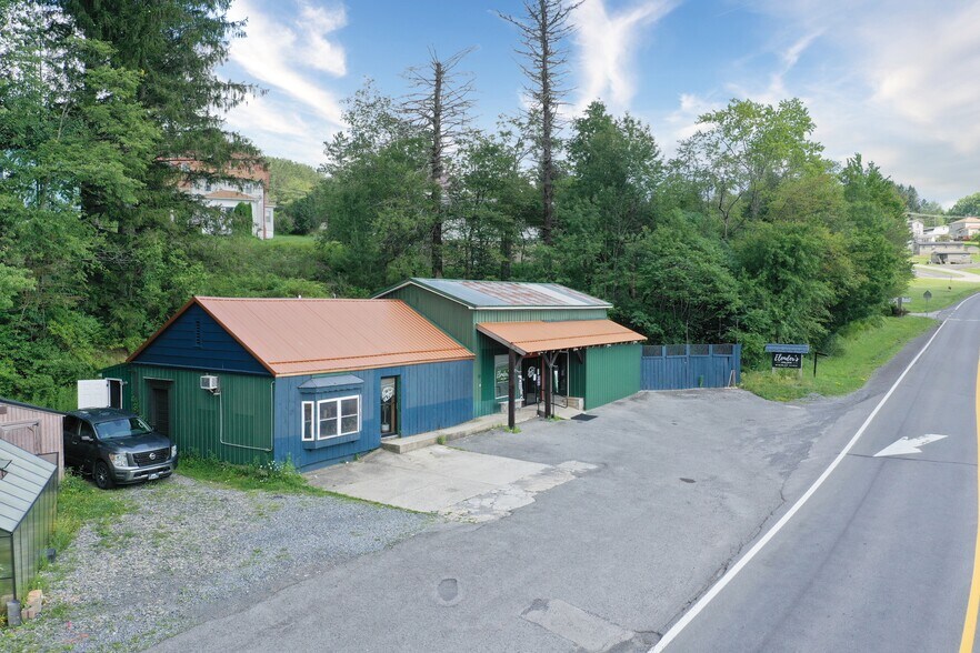 More Photos Of 16454 Appalachian Hwy, Thomas Restaurant For Sale