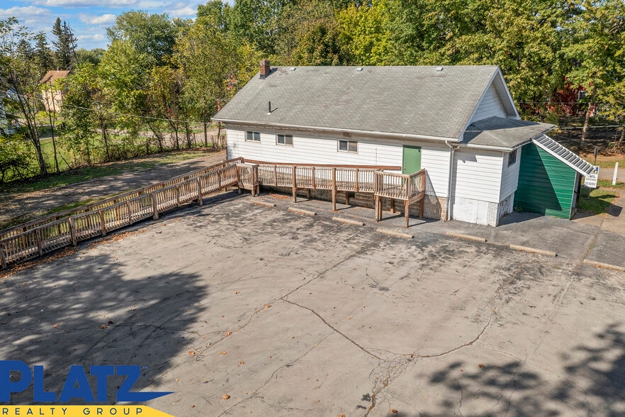 More Photos Of 404 Fulton St, Niles Lodge Meeting Hall For Sale