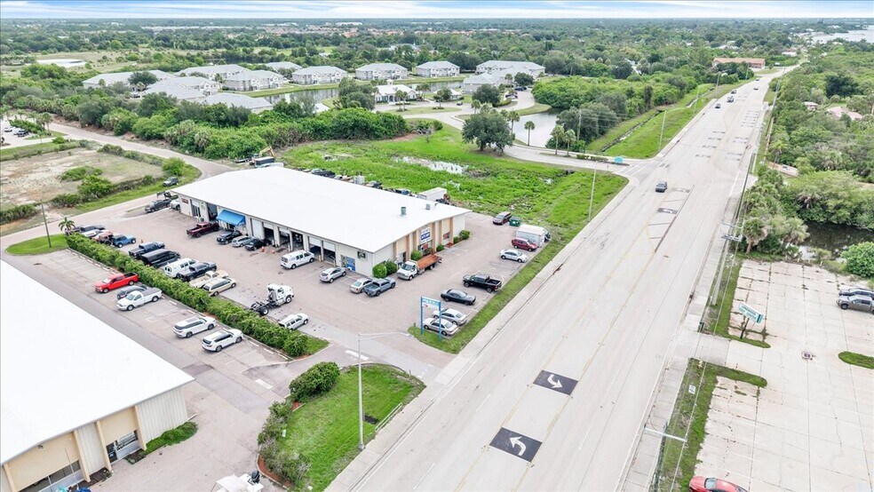 More Photos Of 23415 Janice Ave, Port Charlotte Warehouse For Sale