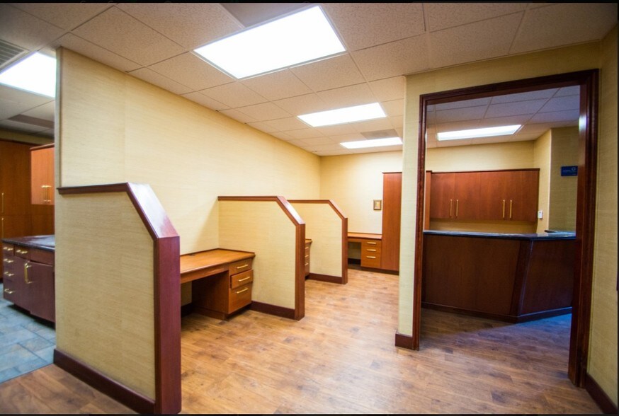 More Photos Of 4431 S Eastern Ave, Las Vegas Medical For Lease