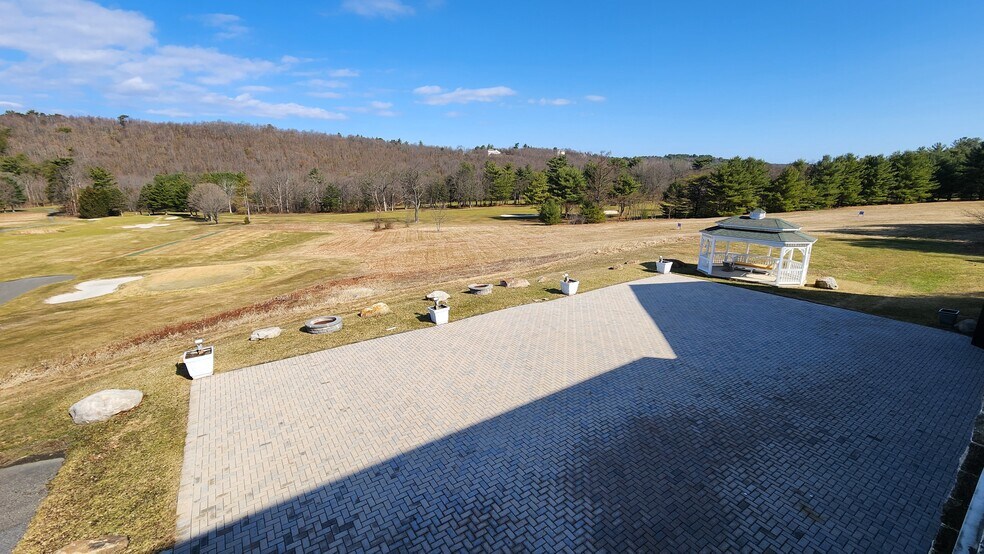 More Photos Of 2230 Fireline Rd, Palmerton Restaurant For Sale