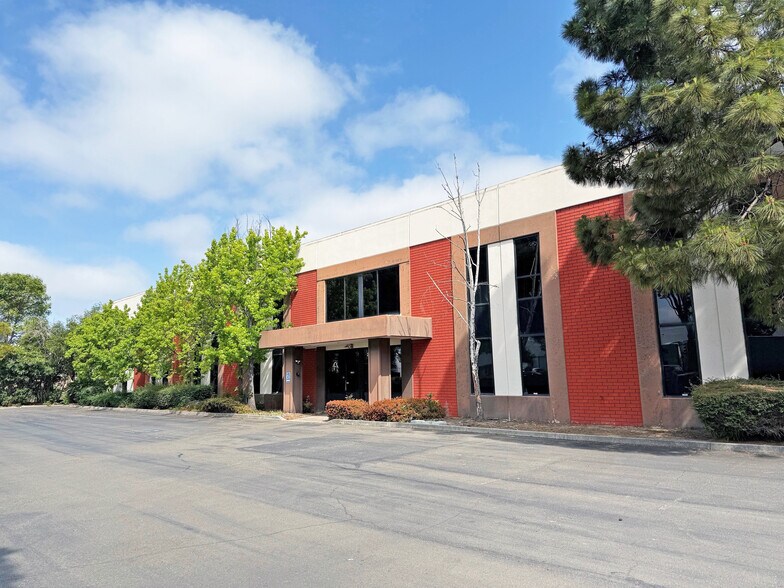 Primary Photo Of 2819-2821 Faber St, Union City Warehouse For Lease