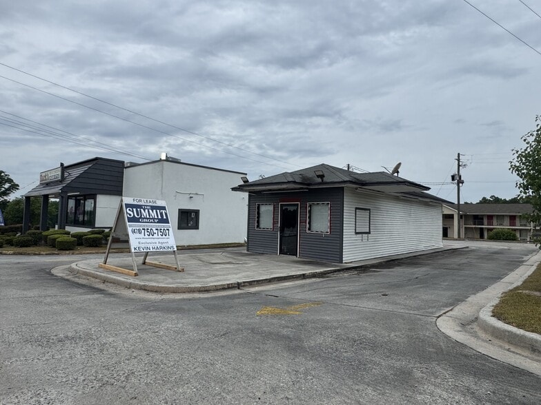 Primary Photo Of 2910 Jeffersonville Rd, Macon Coworking Space