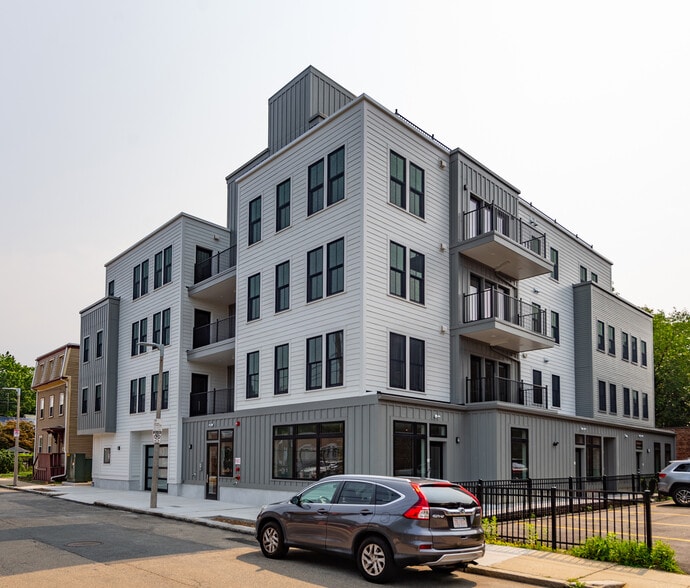 More Photos Of 114-120 Brookside Ave, Boston Apartments For Sale