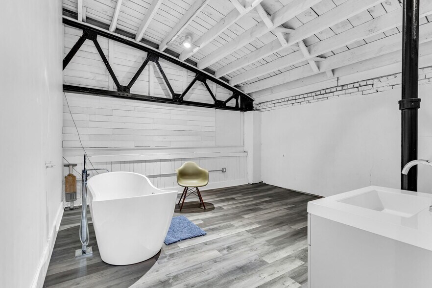 More Photos Of 12461 Veterans Memorial Hwy, Douglasville Loft Creative Space For Lease
