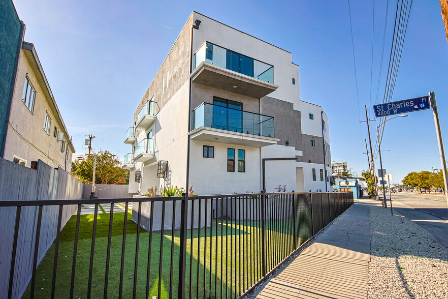 More Photos Of 1636 Longwood Ave, Los Angeles Apartments For Sale