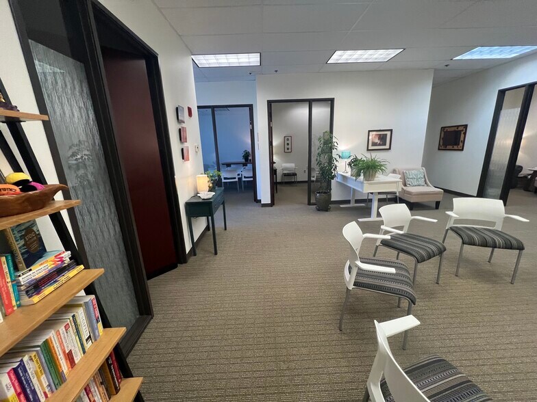 More Photos Of 2040 S. Eagle Road, Meridian Office For Sale