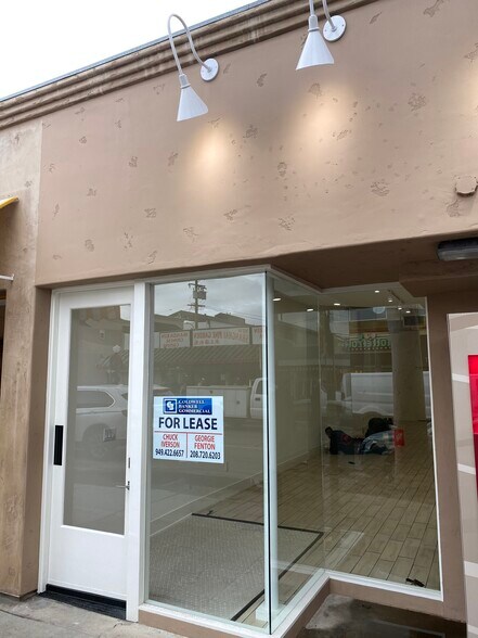 Primary Photo Of 301 Marine Ave, Newport Beach Storefront For Lease
