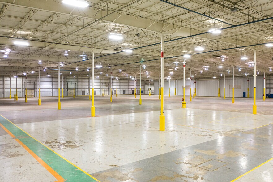 More Photos Of 120 Williamette Ln, Bowling Green Warehouse For Lease