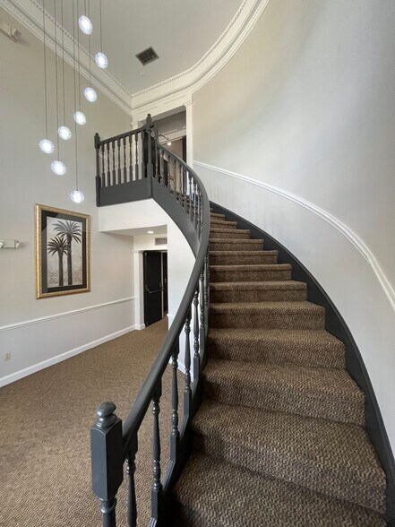 More Photos Of 1110 Douglas Ave, Altamonte Springs Office For Lease