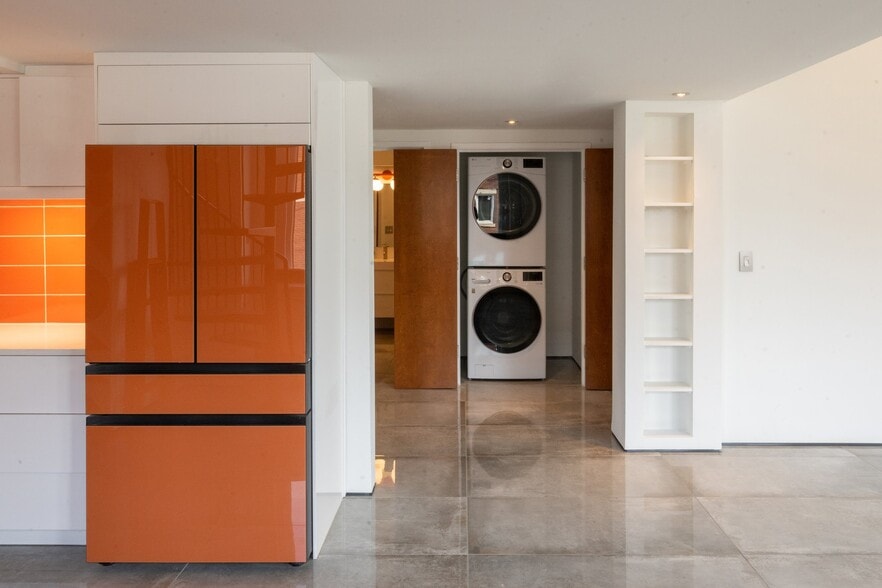 More Photos Of 523 Grand Blvd, Kansas City Apartments For Lease