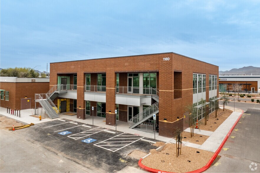 Primary Photo Of 1180 E Sunset Rd, Henderson Medical For Sale