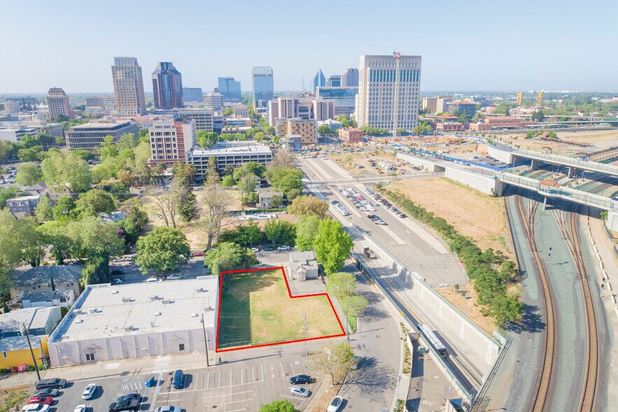 More Photos Of 707-709 E St, Sacramento Land For Sale